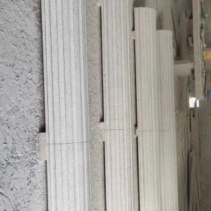 宜春 花岗岩厂家带你看白麻花岗岩门楼大柱柱皮