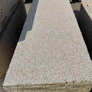 宜春 黄金麻花岗岩荔枝面毛板，半成品