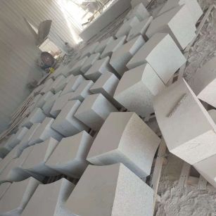 宜春 白麻花岗岩异形坐凳