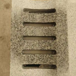 宜春 芝麻白拉丝面花岗岩U型开槽排水槽