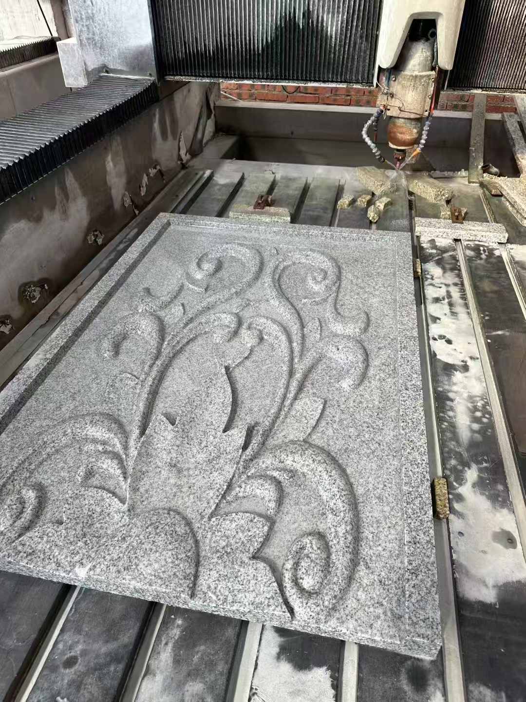 宜春 白麻别墅干挂雕花板