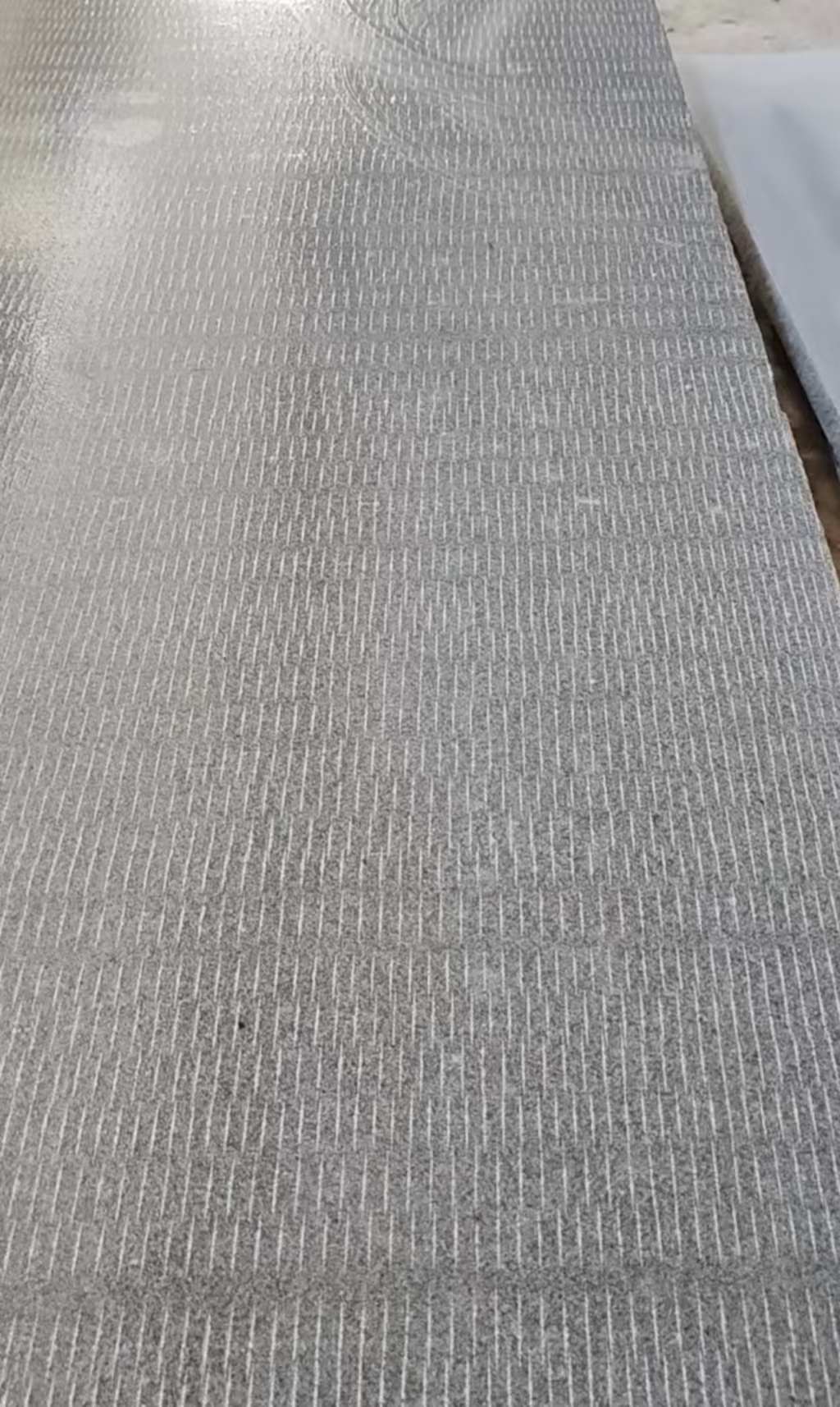 宜春 芝麻灰花岗岩斧剁面，刀斩面