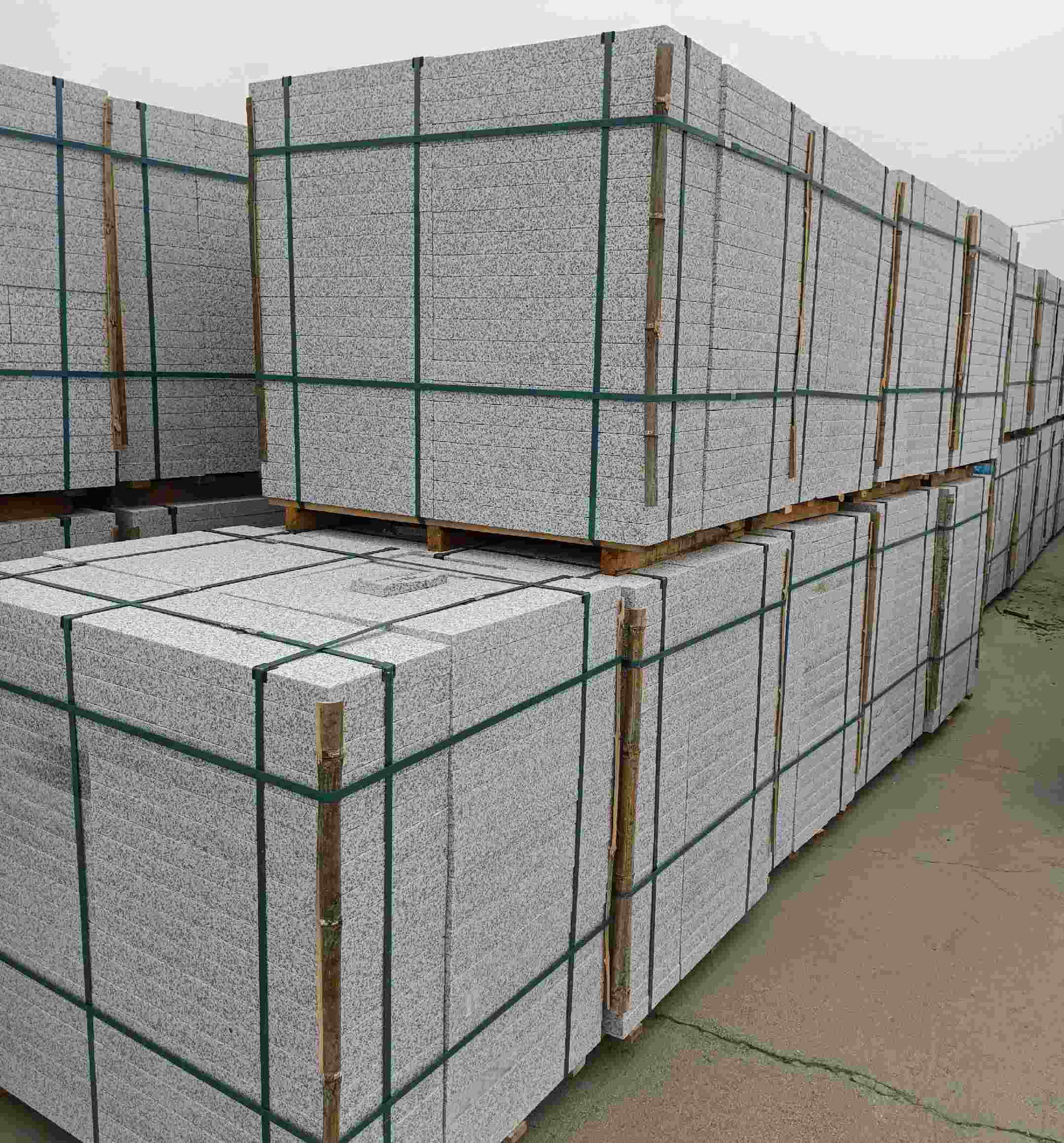 宜春 白麻花岗岩石材荔枝面地铺石（300*600*50）