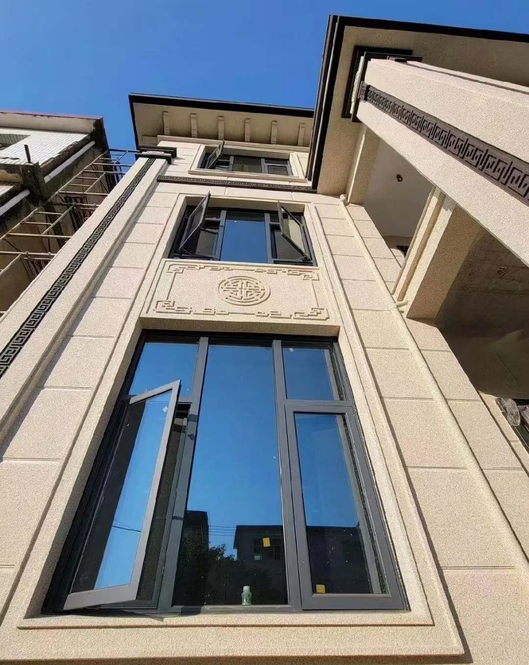 宜春 黄金麻荔枝面别墅外墙干挂效果展示