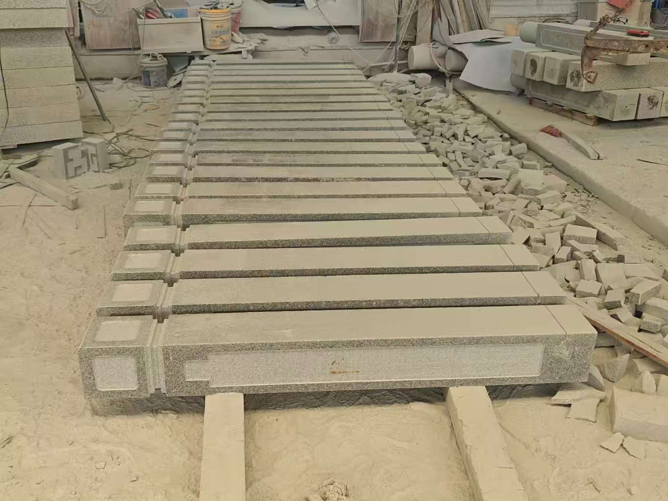 宜春 芝麻白异形加工雕刻-栏杆大柱，方柱