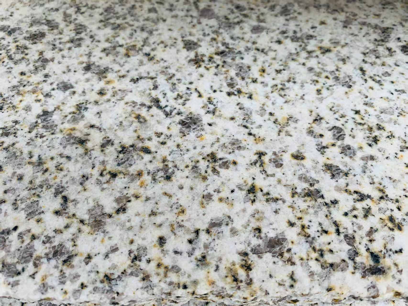 宜春 黄金麻花岗岩石材浅黄光面