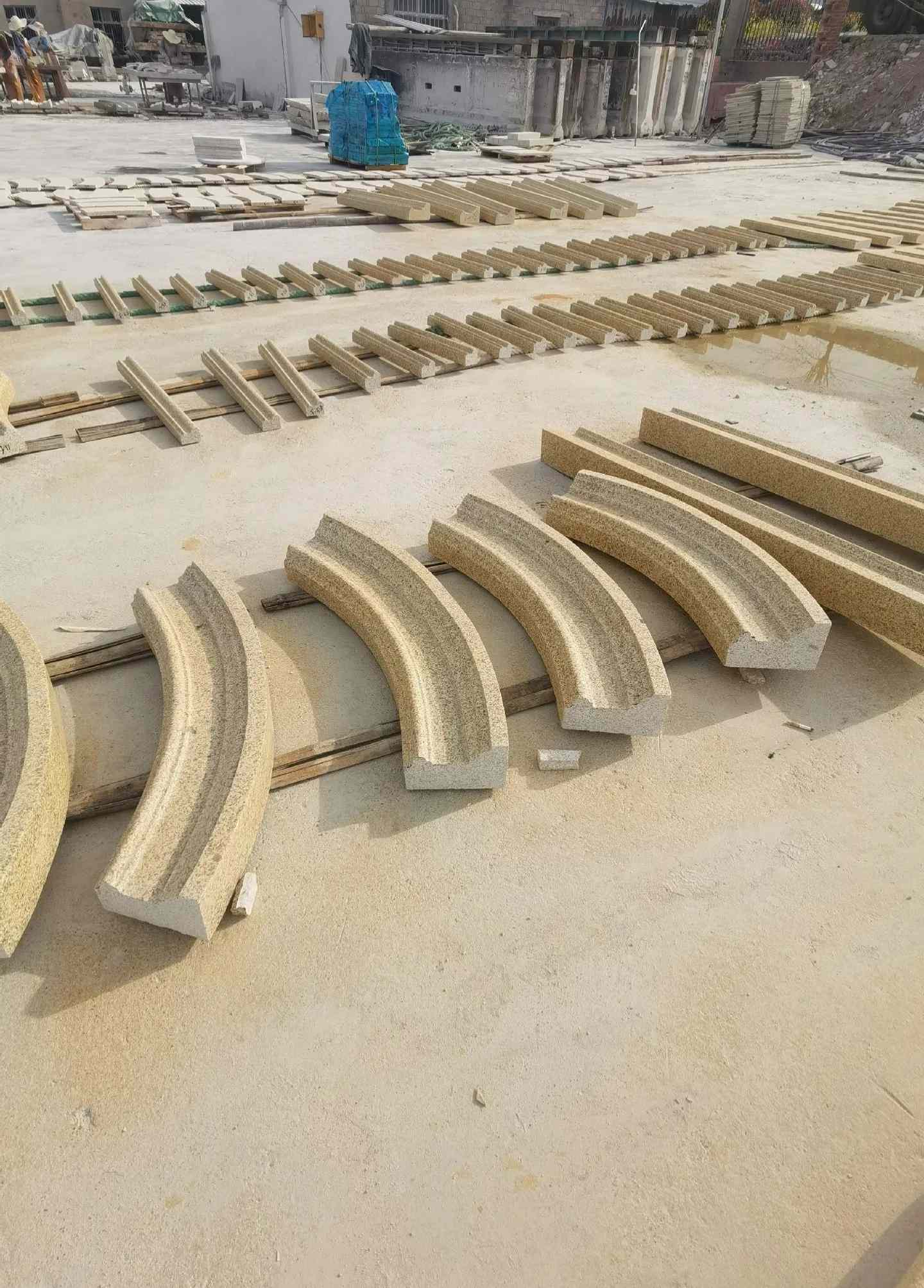 宜春 黄金麻花岗岩别墅线条